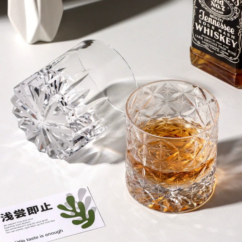 Bicchiere da whisky fatto a ma - Wine Beer Spirits recensione e prezzo