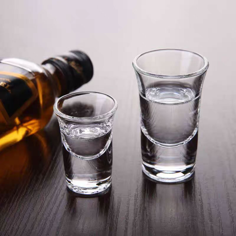 Bicchierini da 10ml/15ml per B - Wine Beer Spirits recensione e prezzo